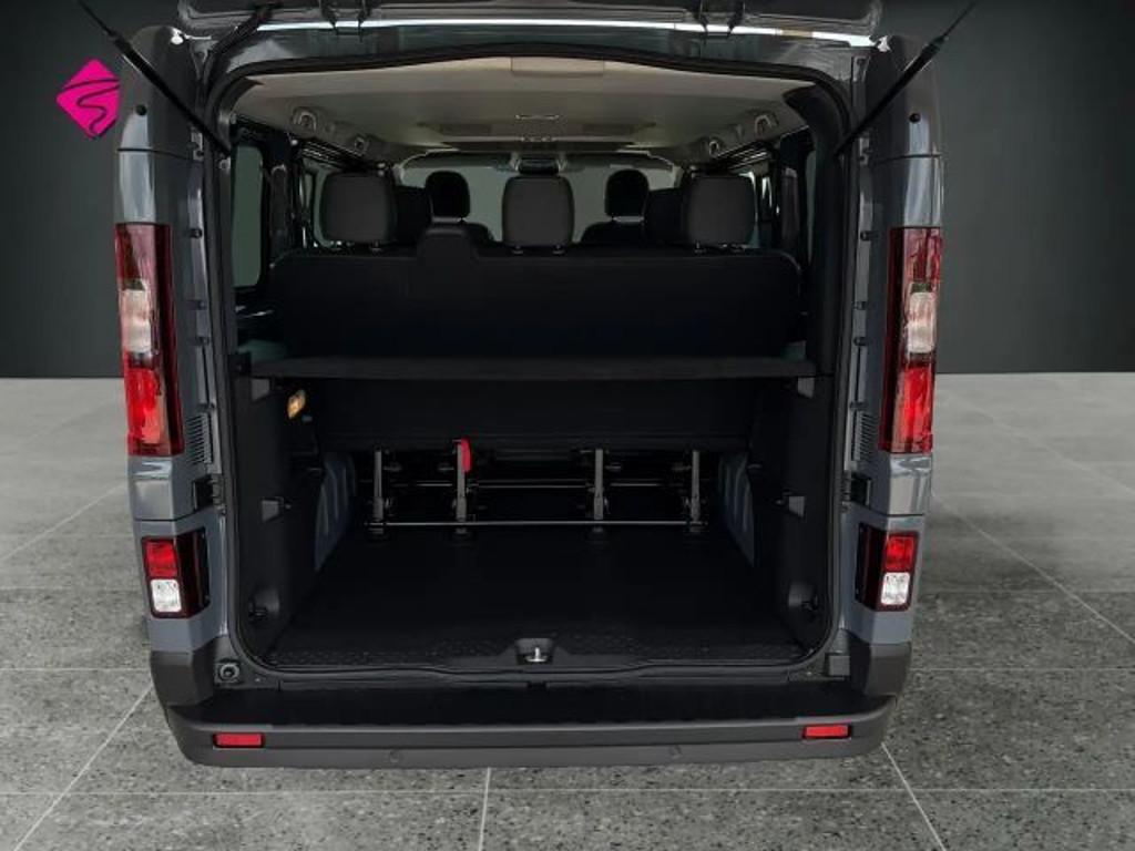 Nissan Primastar