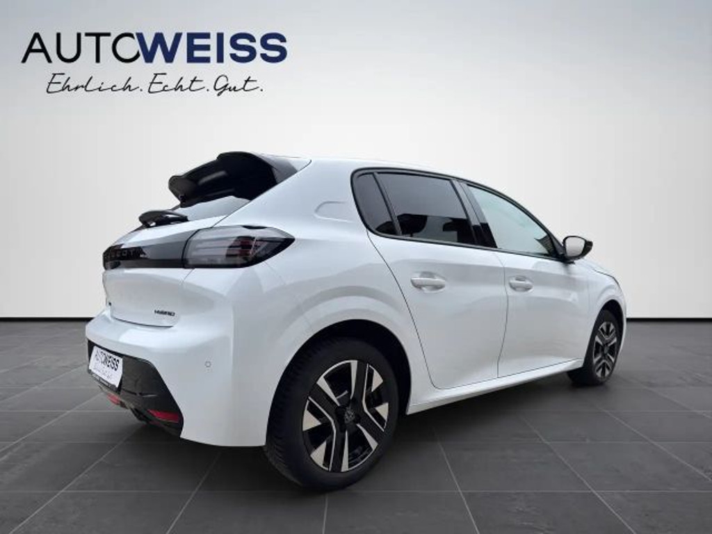 Peugeot e-208