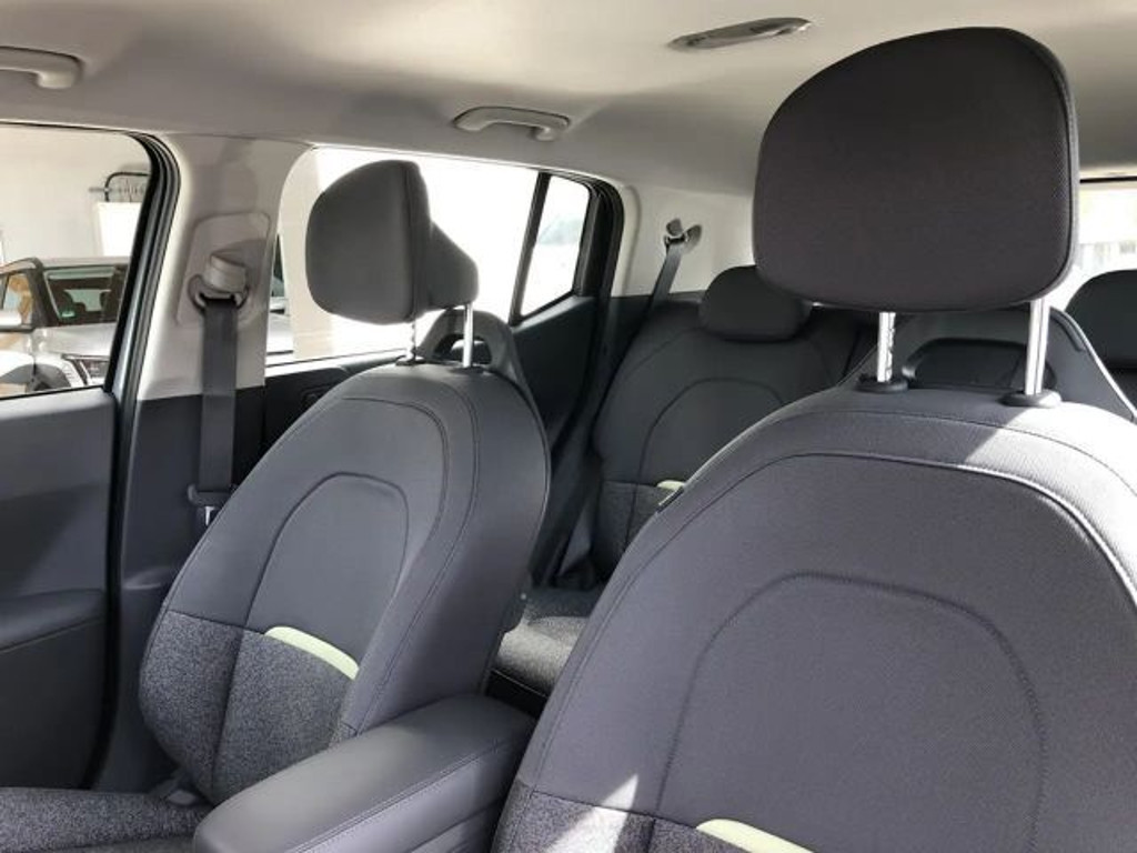 Kia EV2