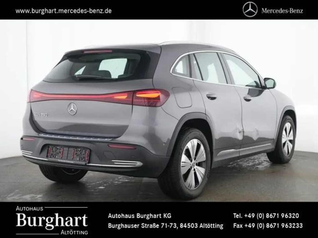 Mercedes-Benz EQA