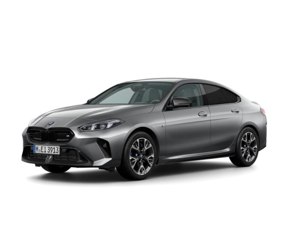 BMW M235