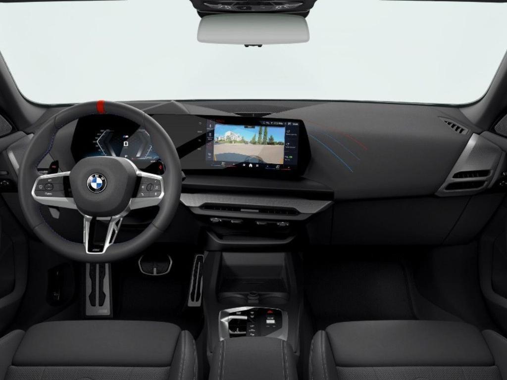BMW M235