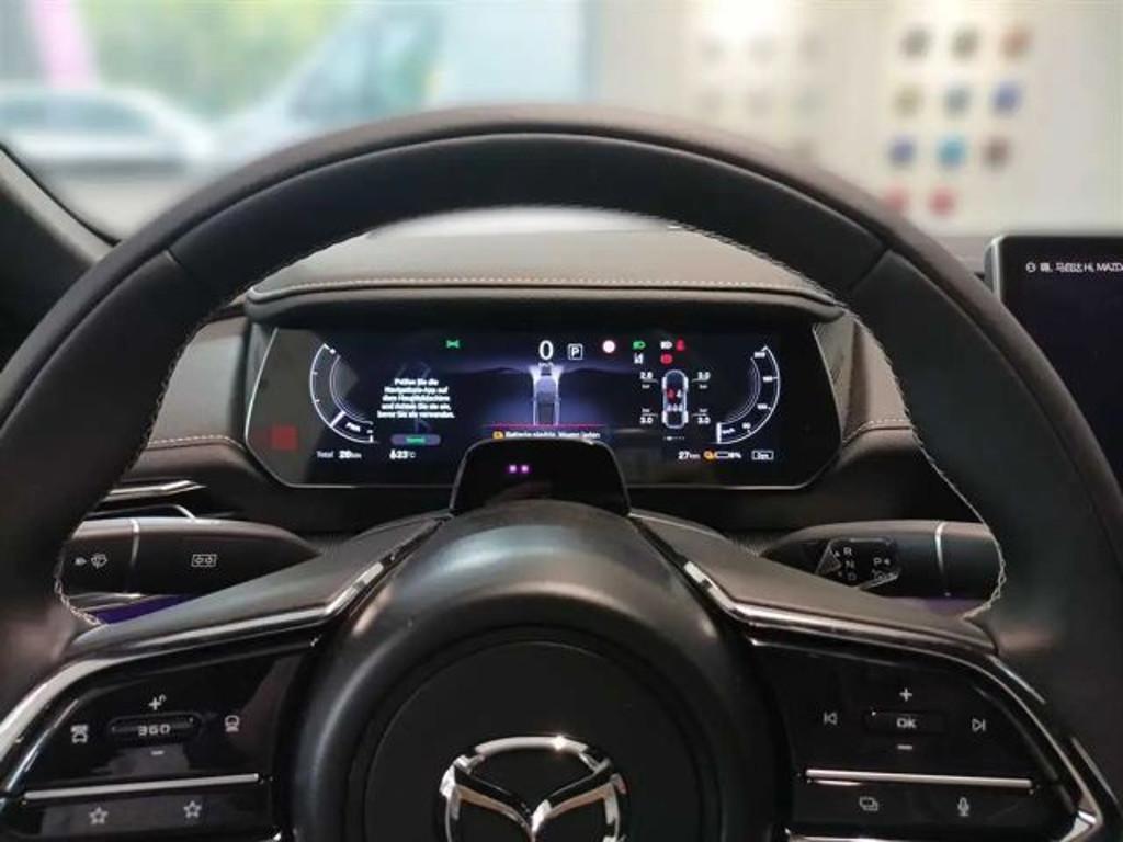 Mazda 6e