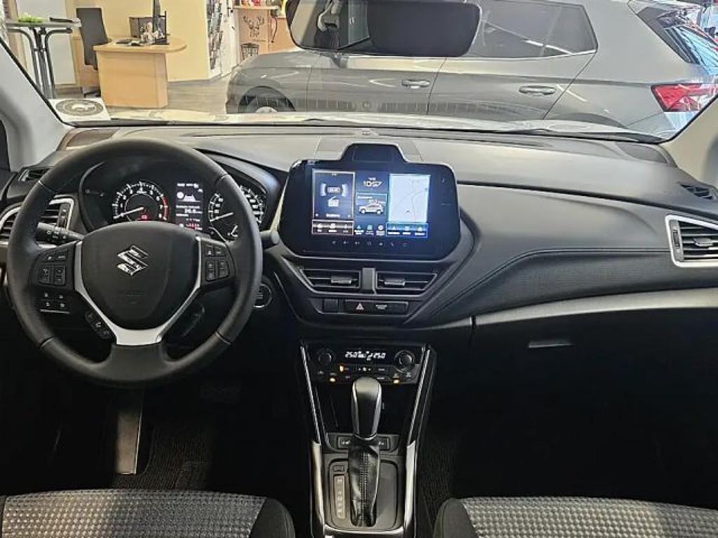 Suzuki S-Cross
