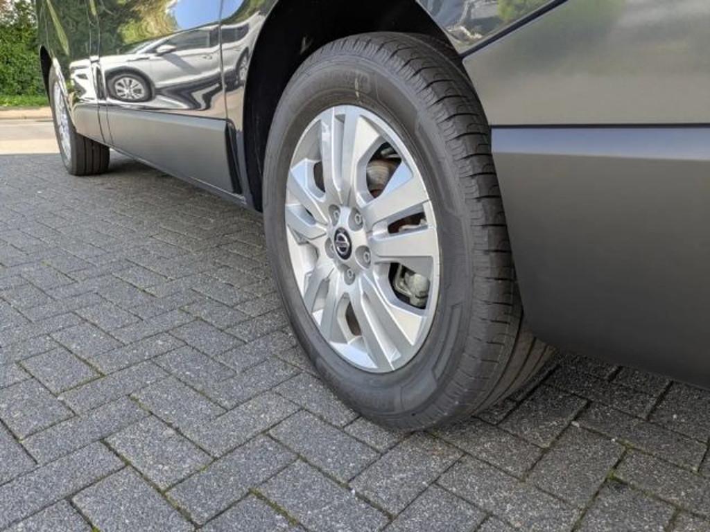 Nissan Primastar