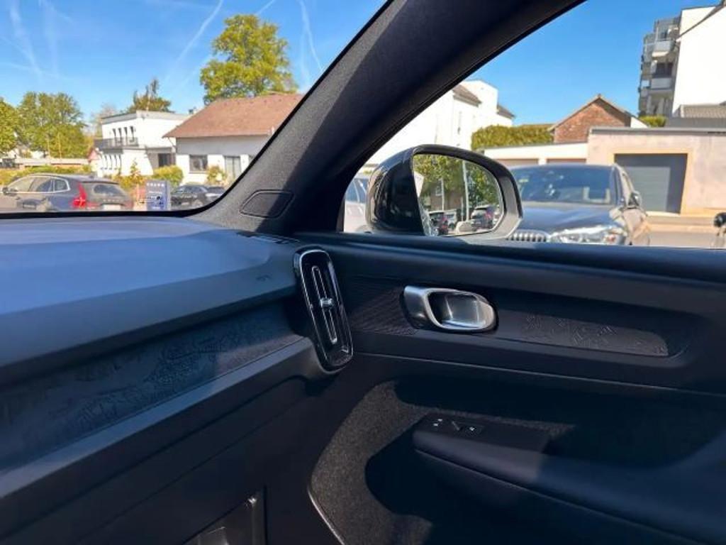 Volvo C40