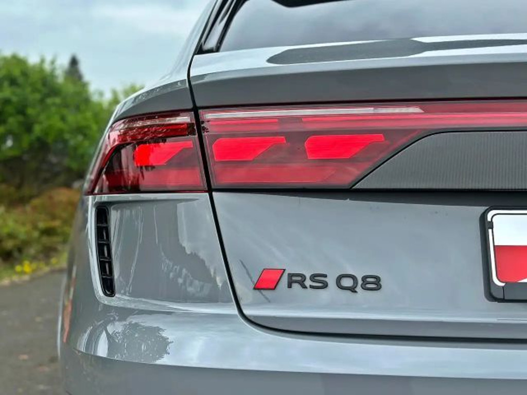 Audi RS Q8