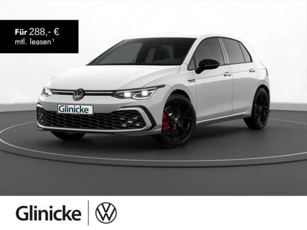 Volkswagen Golf 2024 Benzine