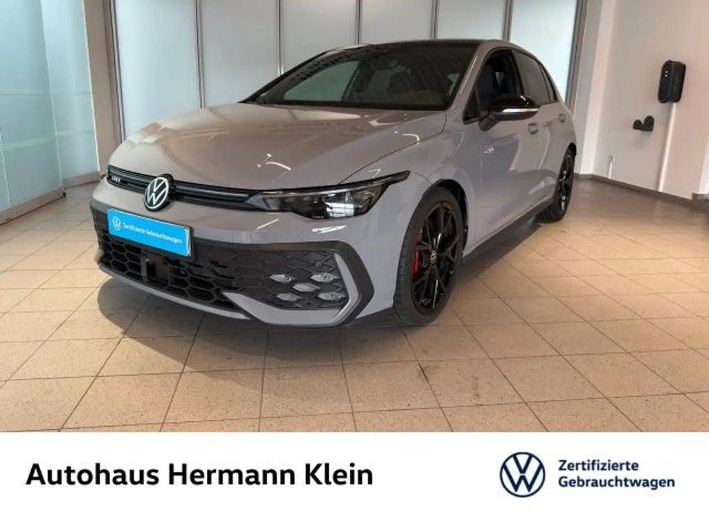 Volkswagen Golf 2025 Benzine