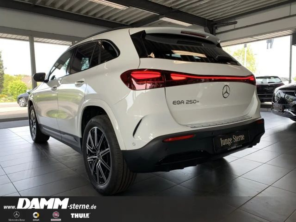 Mercedes-Benz EQA