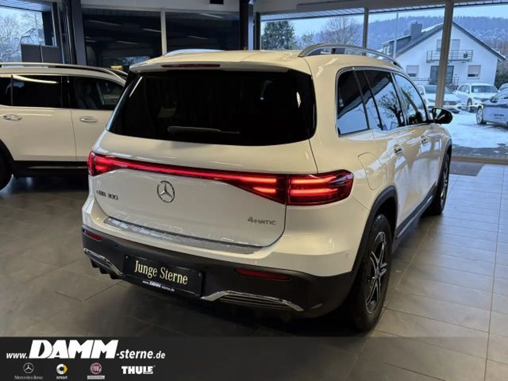 Mercedes-Benz EQB