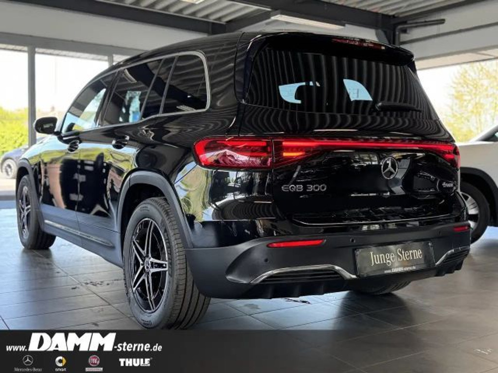 Mercedes-Benz EQB
