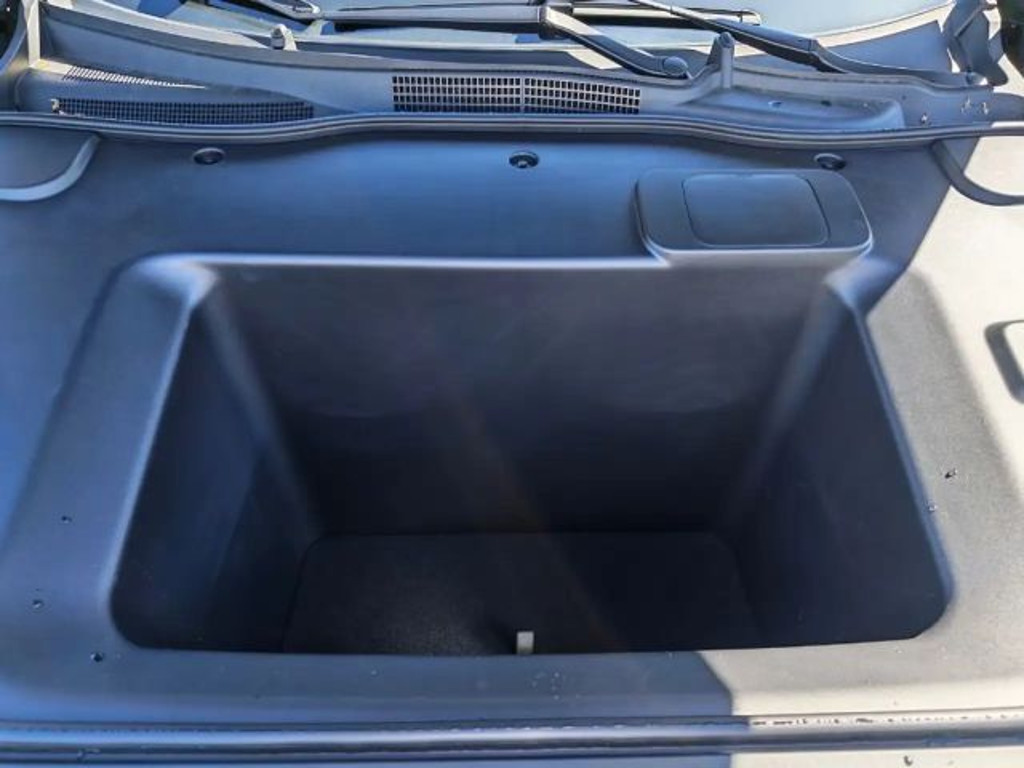 Mazda 6e