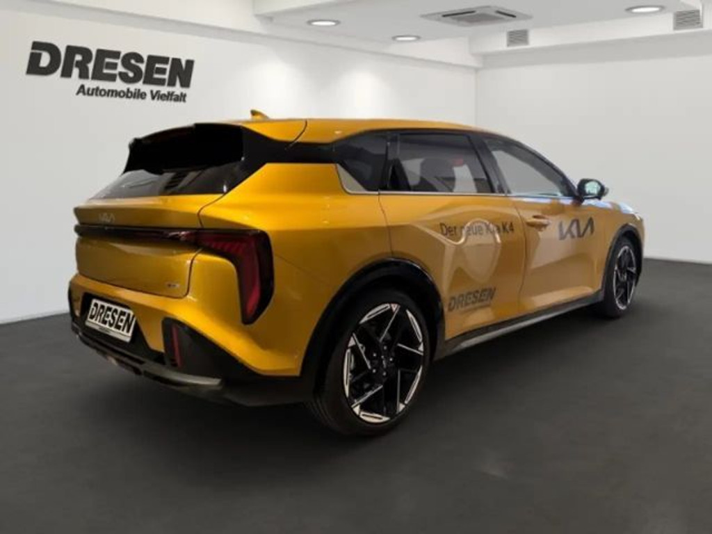 Kia K4