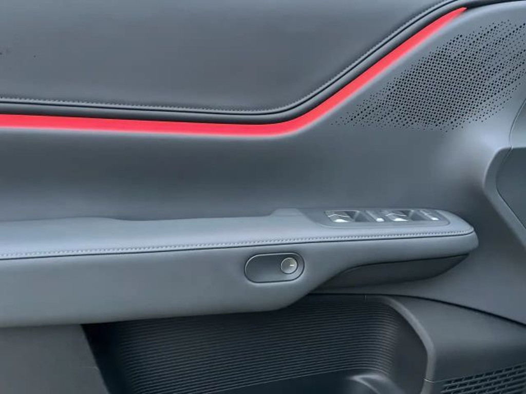 Xpeng G6