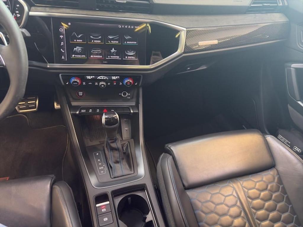 Audi RS Q3