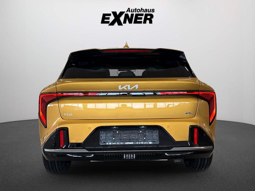 Kia K4