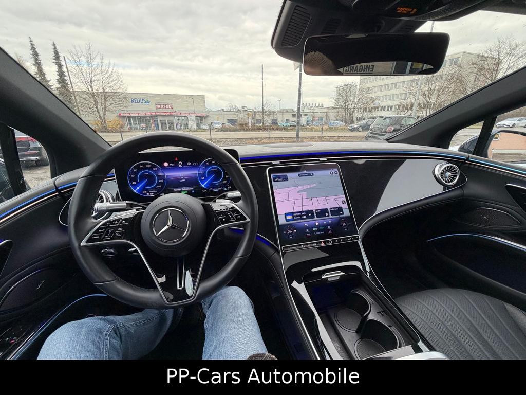 Mercedes-Benz EQS