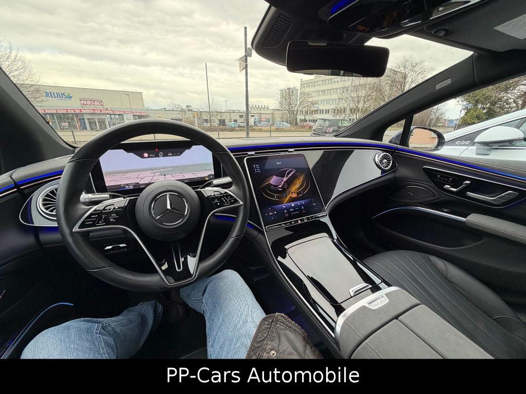 Mercedes-Benz EQS