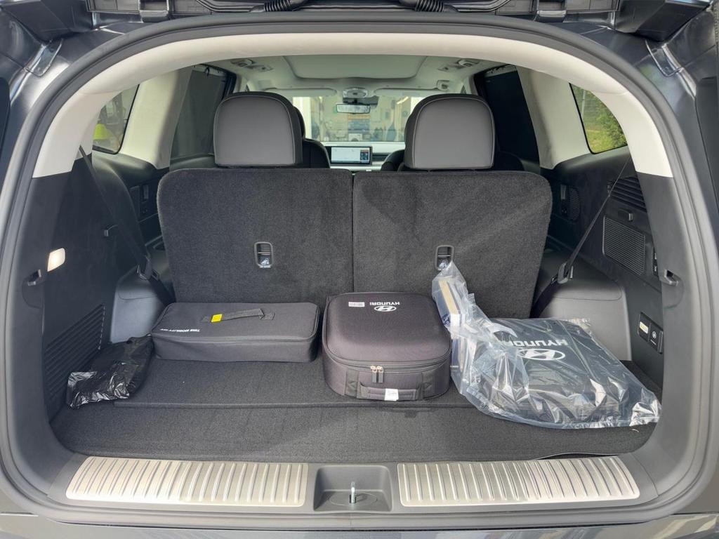 Hyundai IONIQ 9