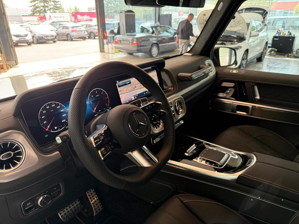 Mercedes-Benz G-Klasse