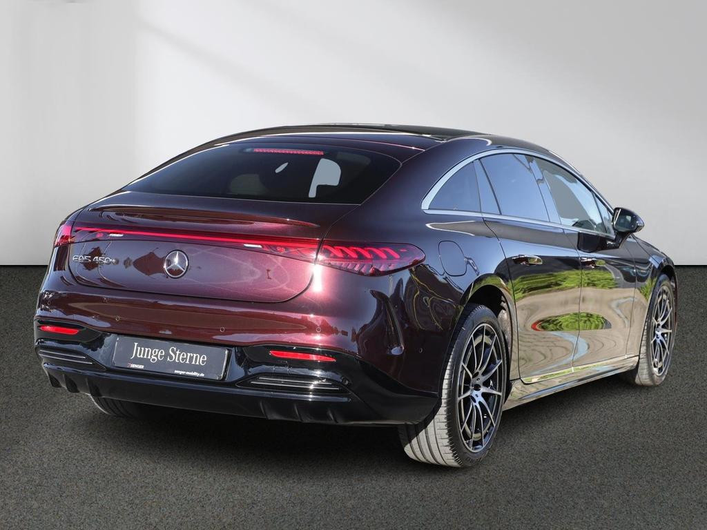 Mercedes-Benz EQS