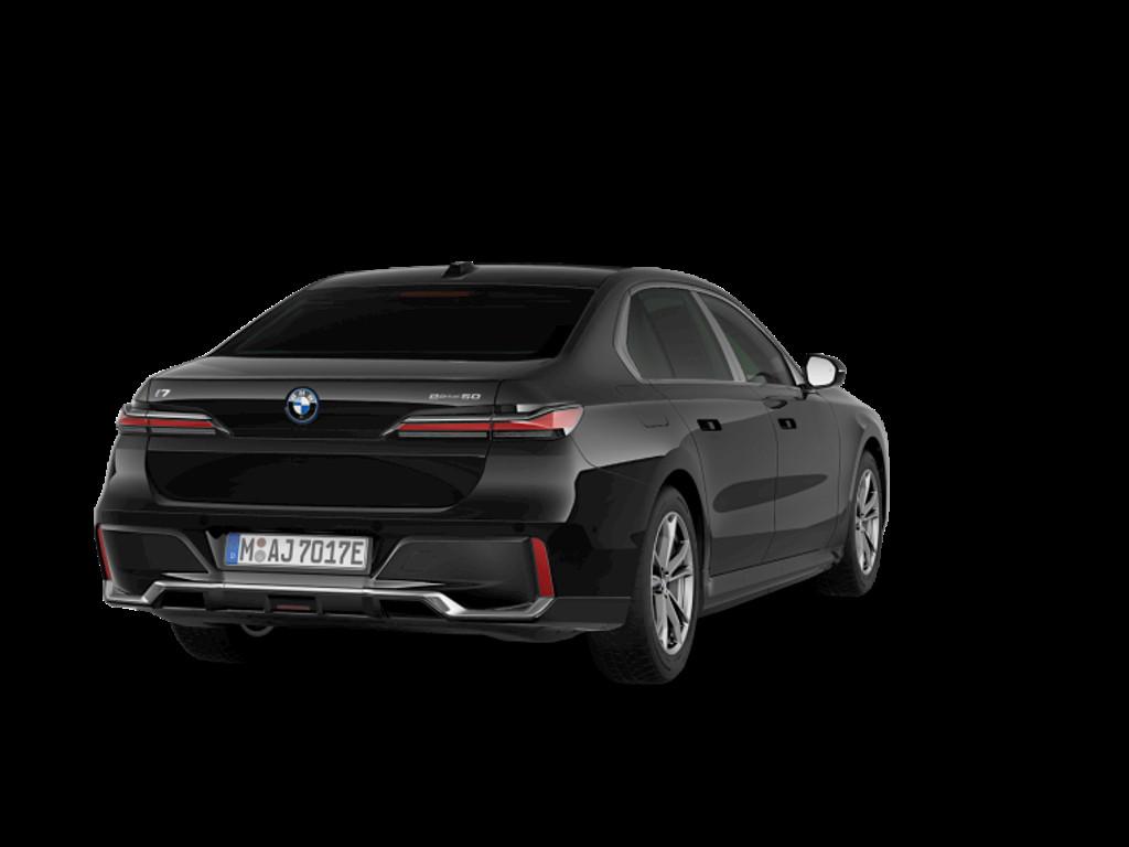 BMW i7