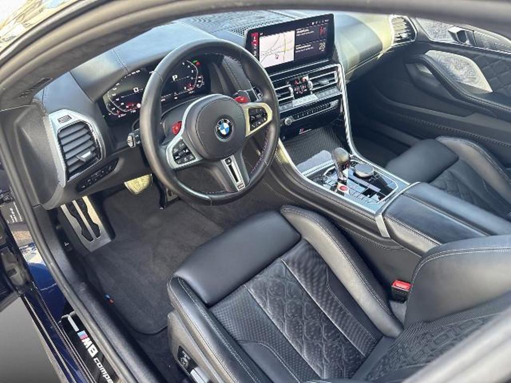 BMW M8