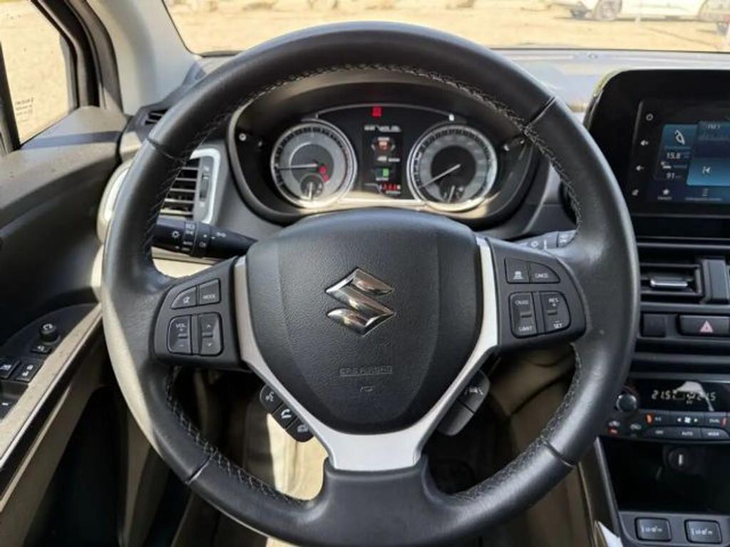 Suzuki S-Cross