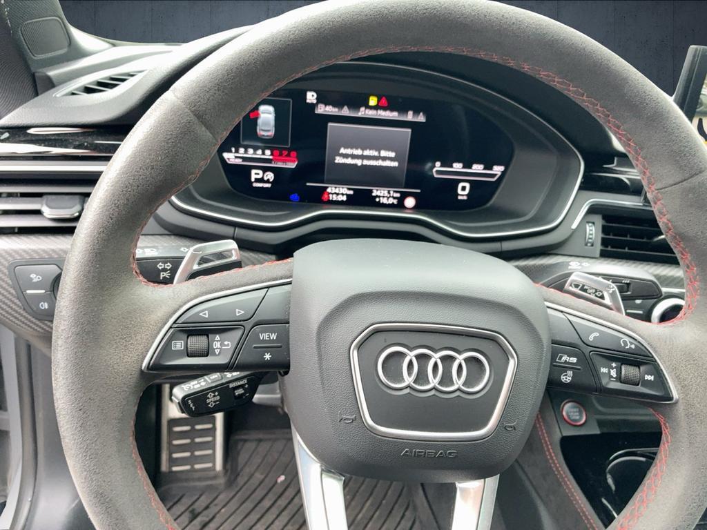 Audi RS5