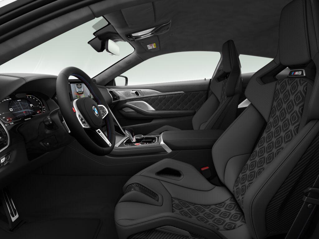 BMW M8