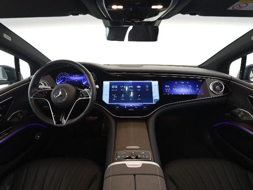 Mercedes-Benz EQS