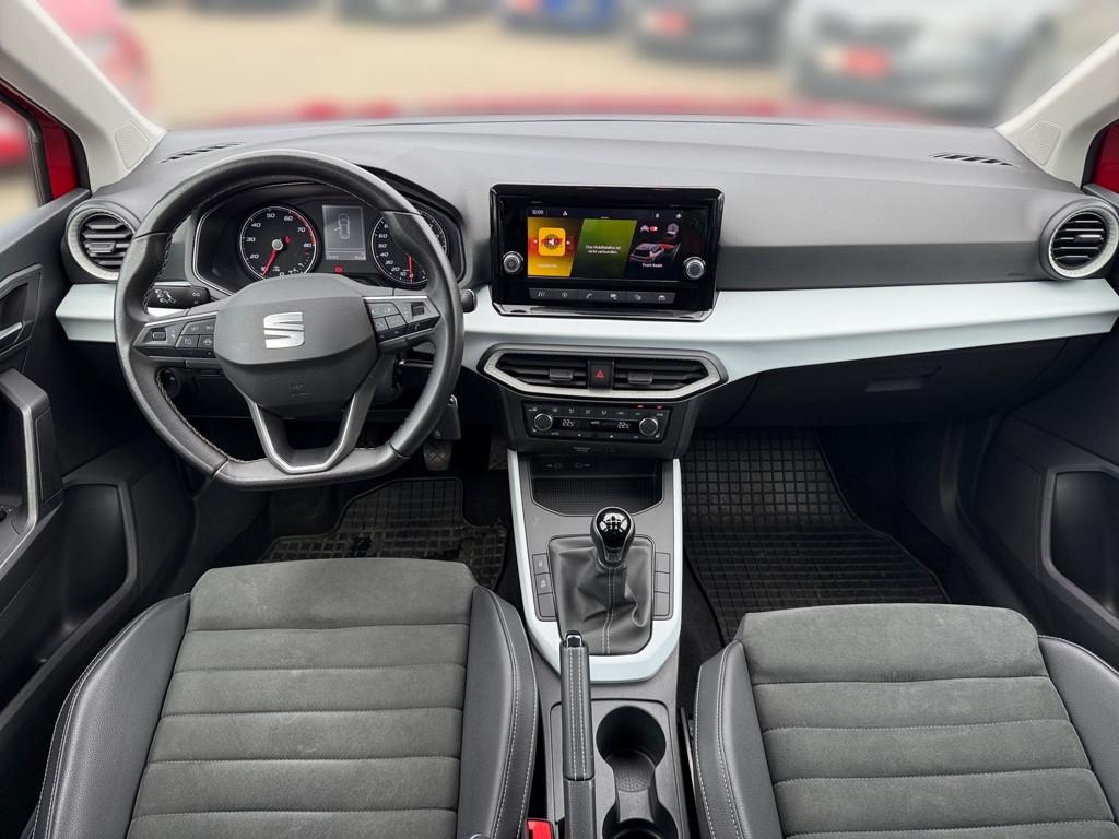 Seat Arona