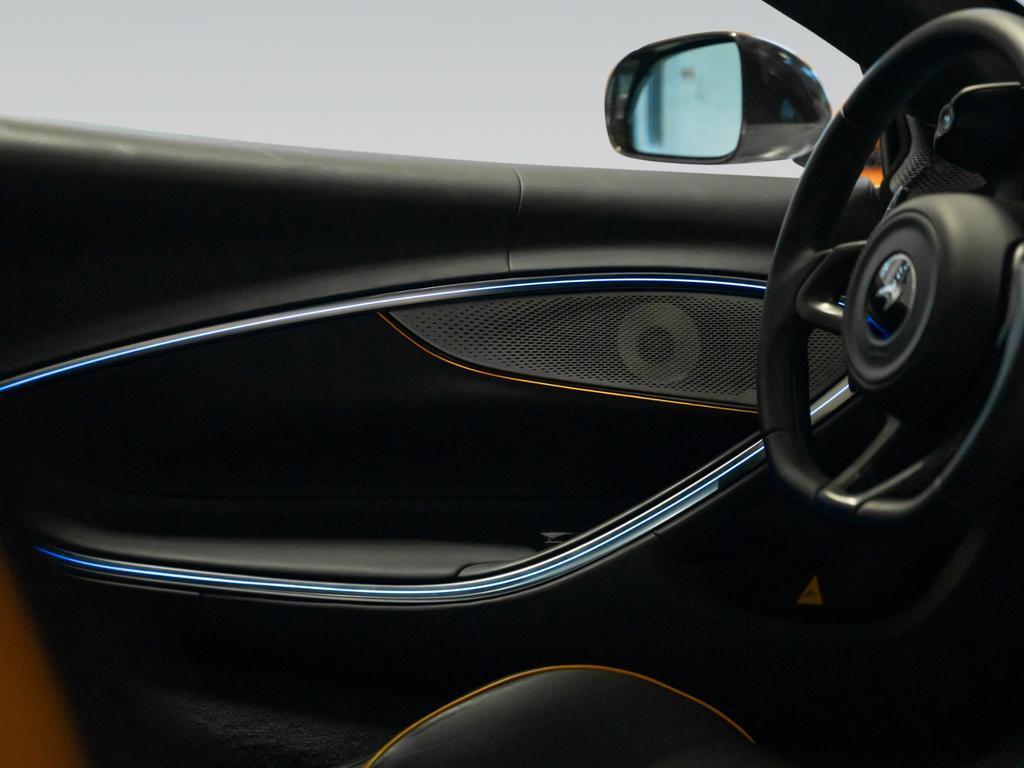 McLaren Artura
