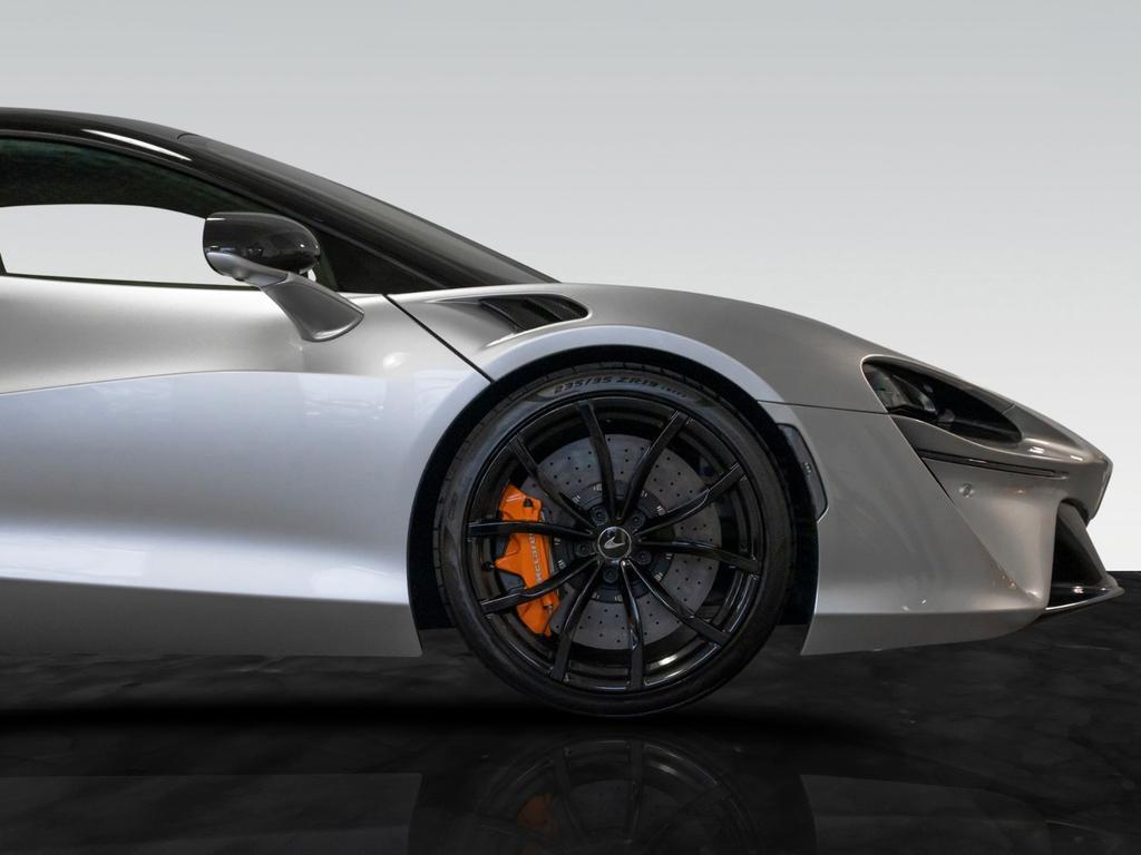 McLaren Artura