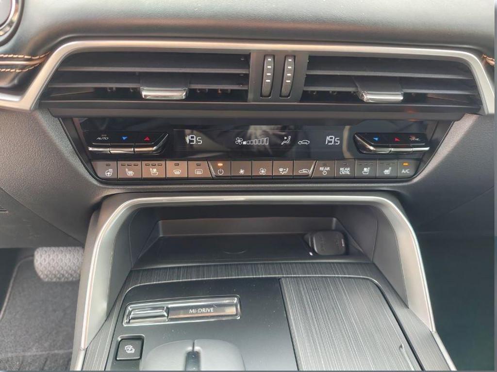 Mazda CX-80
