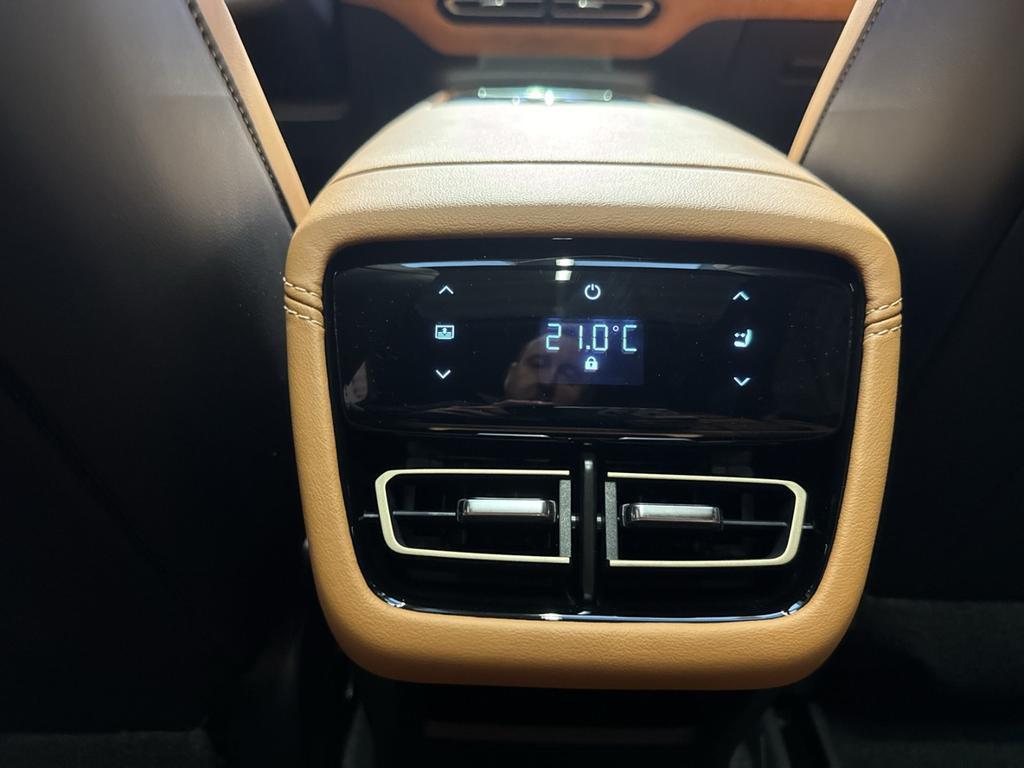 Mazda 6e