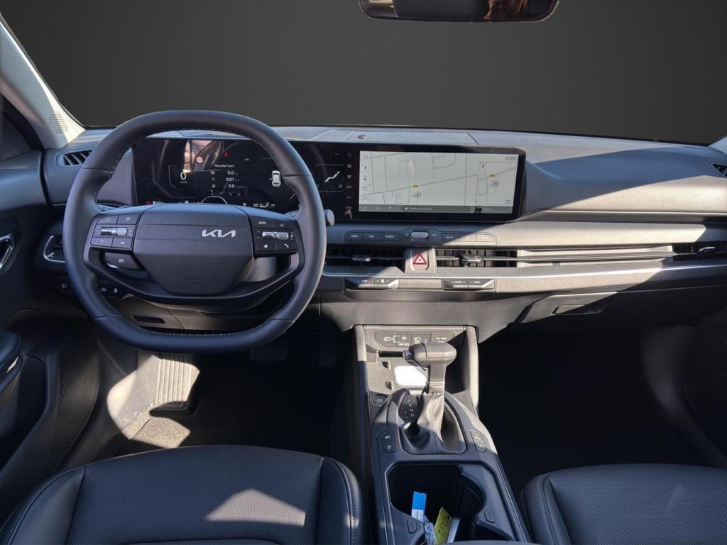 Kia K4