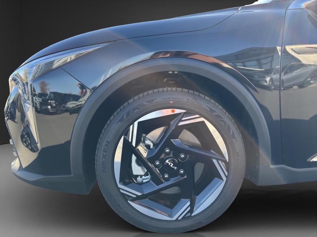 Kia K4
