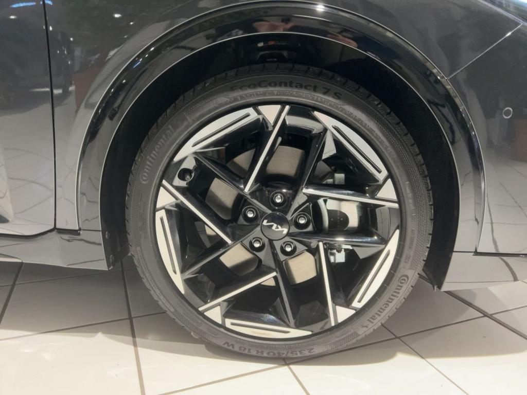 Kia K4