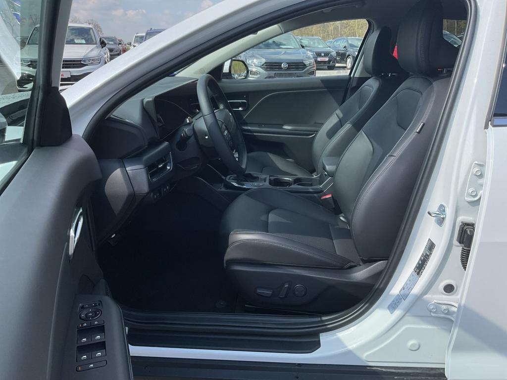Kia K4