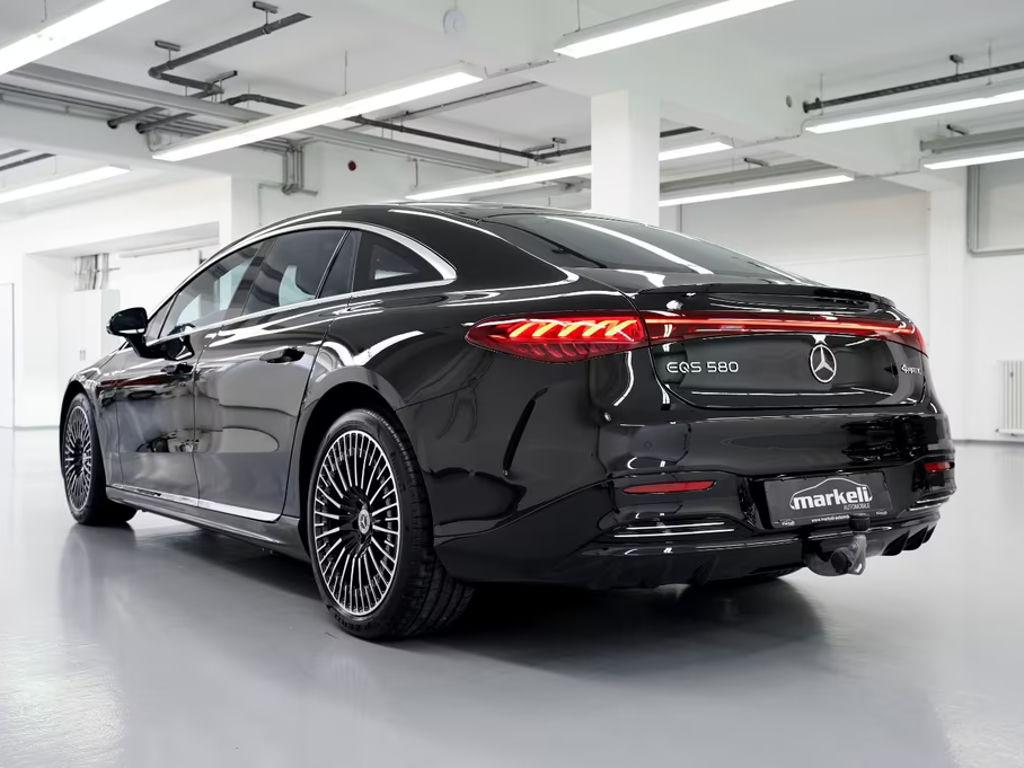 Mercedes-Benz EQS