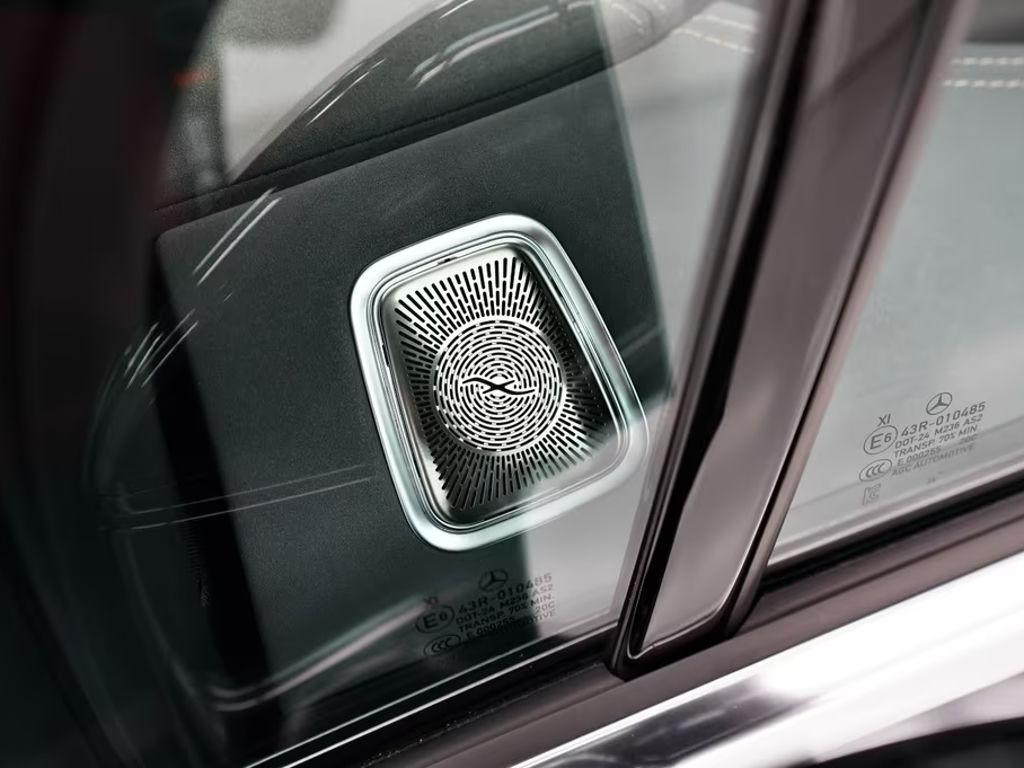 Mercedes-Benz EQS