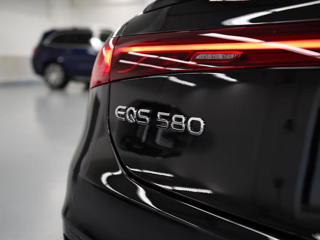Mercedes-Benz EQS