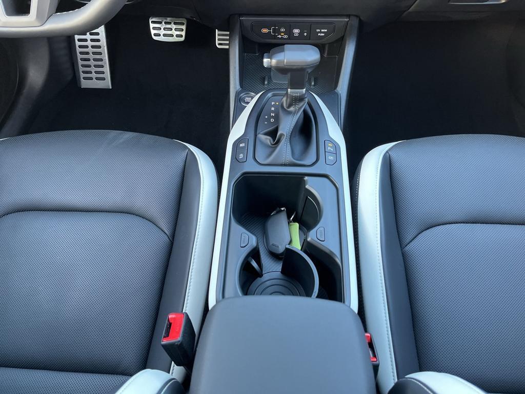 Kia K4