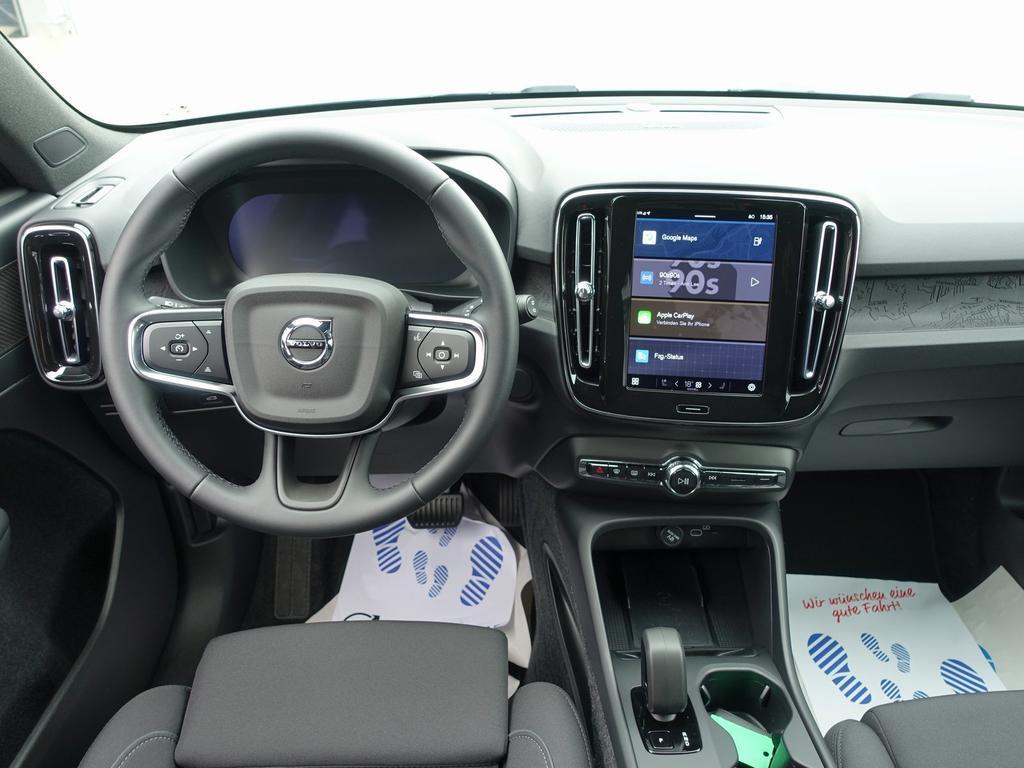 Volvo EX40