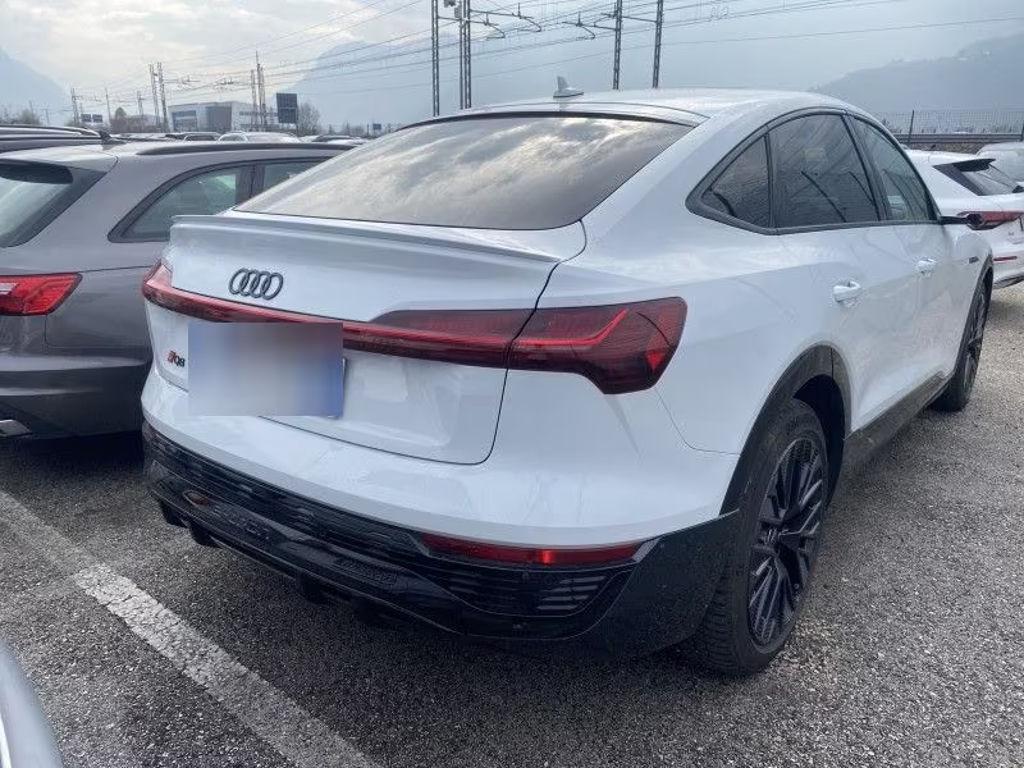 Audi Q8 e-tron