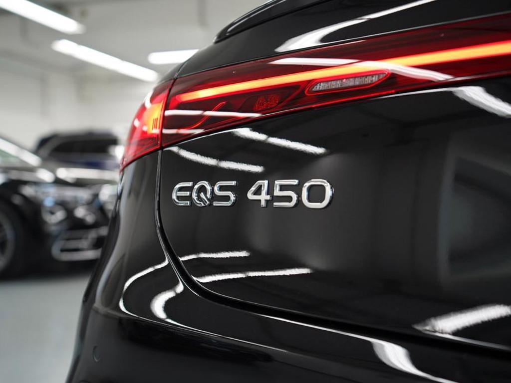 Mercedes-Benz EQS