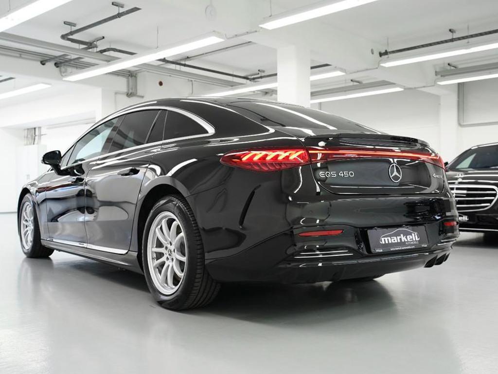 Mercedes-Benz EQS