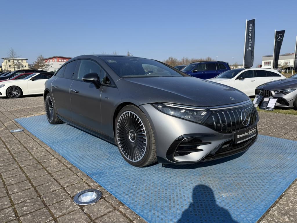 Mercedes-Benz EQS